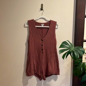 Rhythm Shorts Romper sz L rust color
